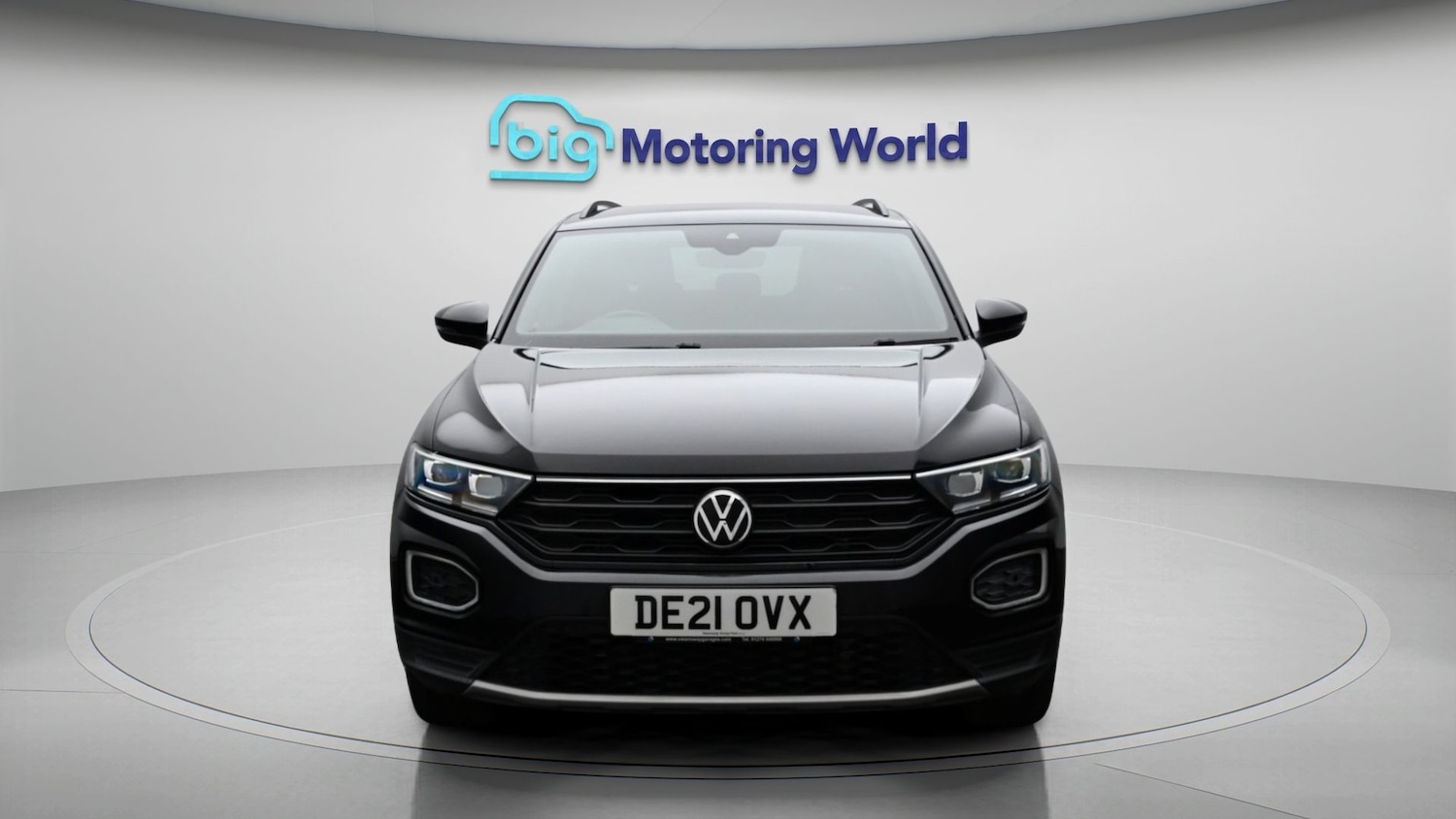 Used Volkswagen T-Roc 2021 for sale - 78159773: Photo 2