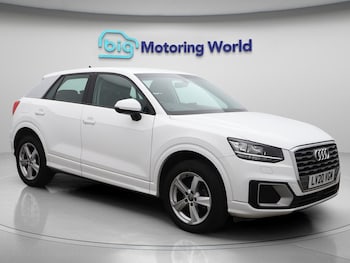 Audi - Q2