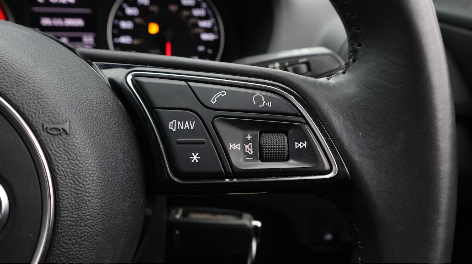 Used Audi Q2 2020 for sale - 76700803: Photo 24