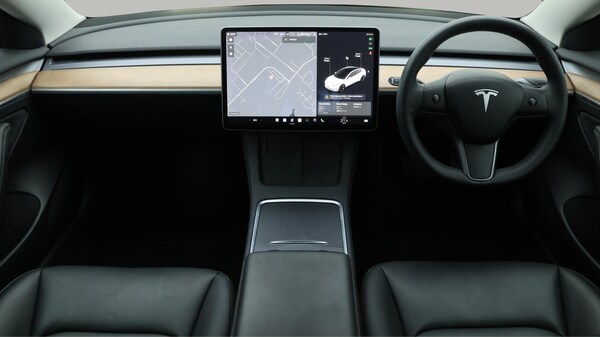 Used Tesla Model 3 2021 for sale - 76246549: Photo 14
