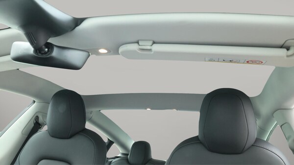 Used Tesla Model 3 2021 for sale - 76246549: Photo 21