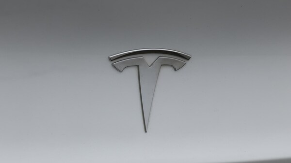 Used Tesla Model 3 2021 for sale - 76246549: Photo 22