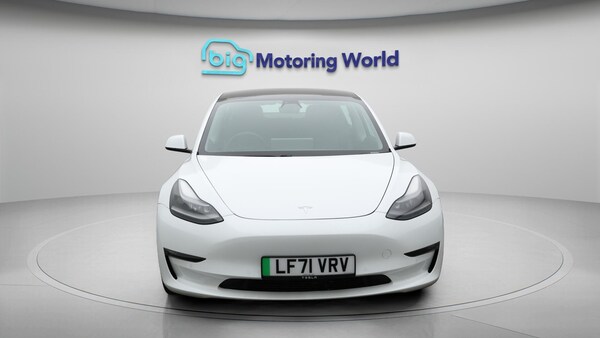 Used Tesla Model 3 2021 for sale - 76246549: Photo 3