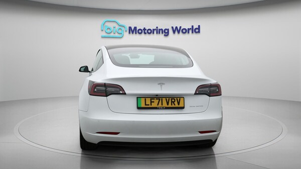 Used Tesla Model 3 2021 for sale - 76246549: Photo 7
