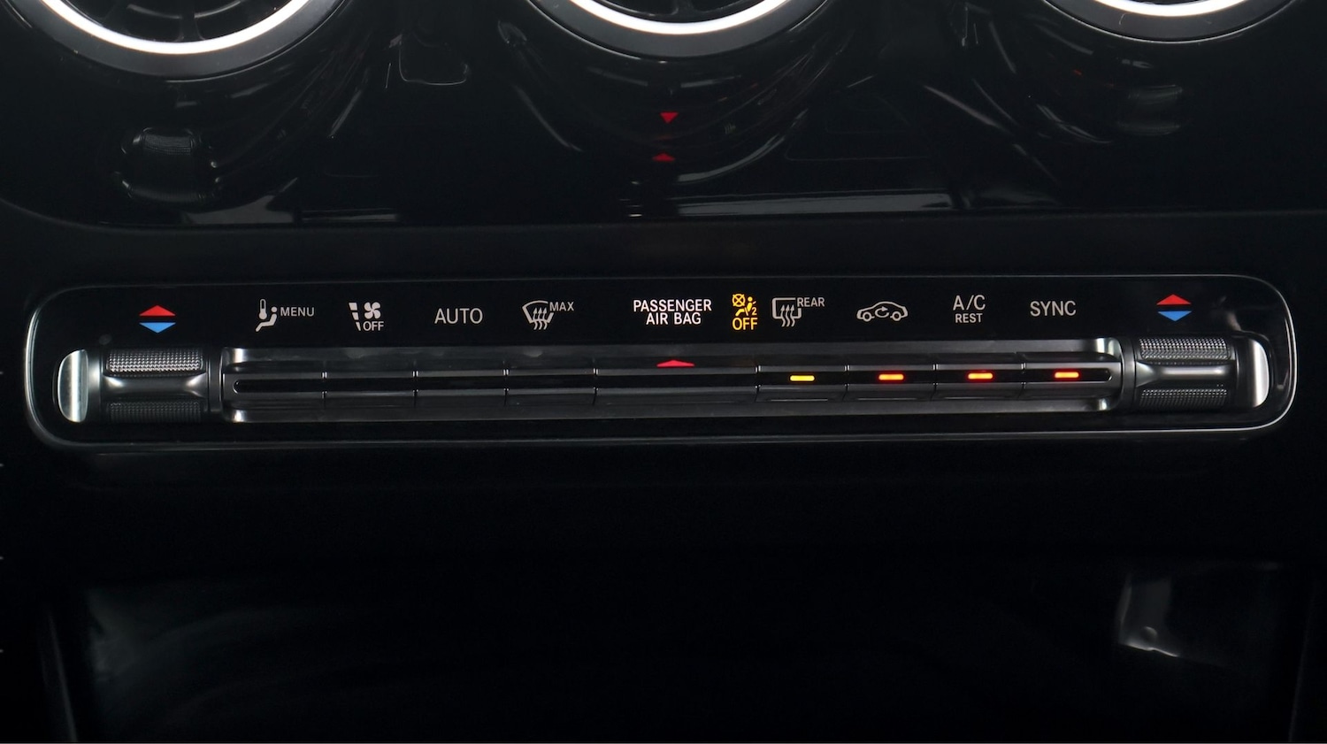 Used Mercedes-Benz A-Class 2020 for sale - 77946285: Photo 12