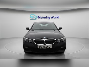 Used BMW 3 Series 2021 for sale - 75915236: Photo