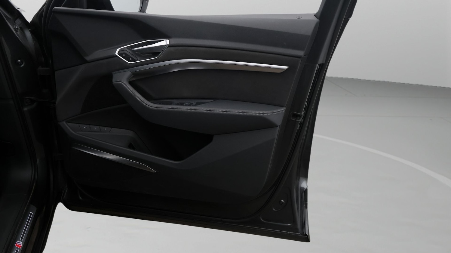 Used Audi e-tron 2021 for sale - 77365506: Photo 15