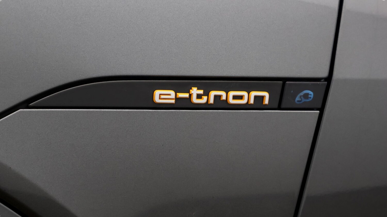 Used Audi e-tron 2021 for sale - 77365506: Photo 20