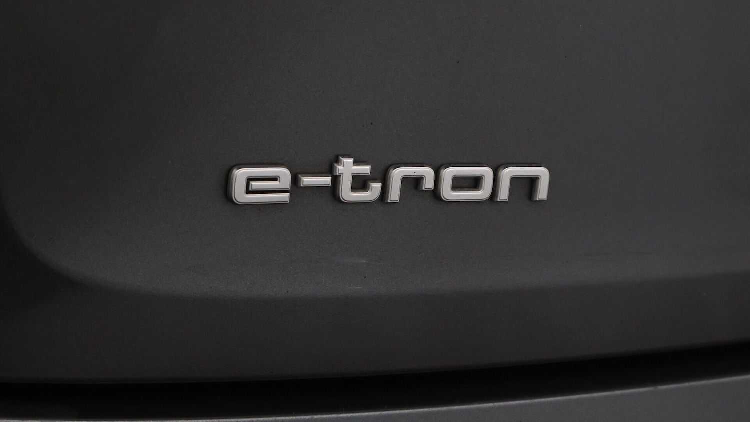Used Audi e-tron 2021 for sale - 77365506: Photo 24