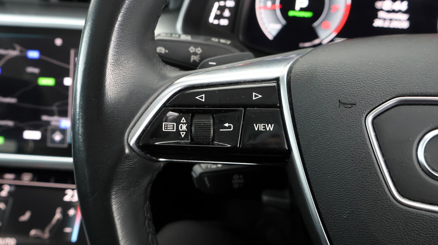 Used Audi A6 Saloon for sale - 77761654: Photo 22