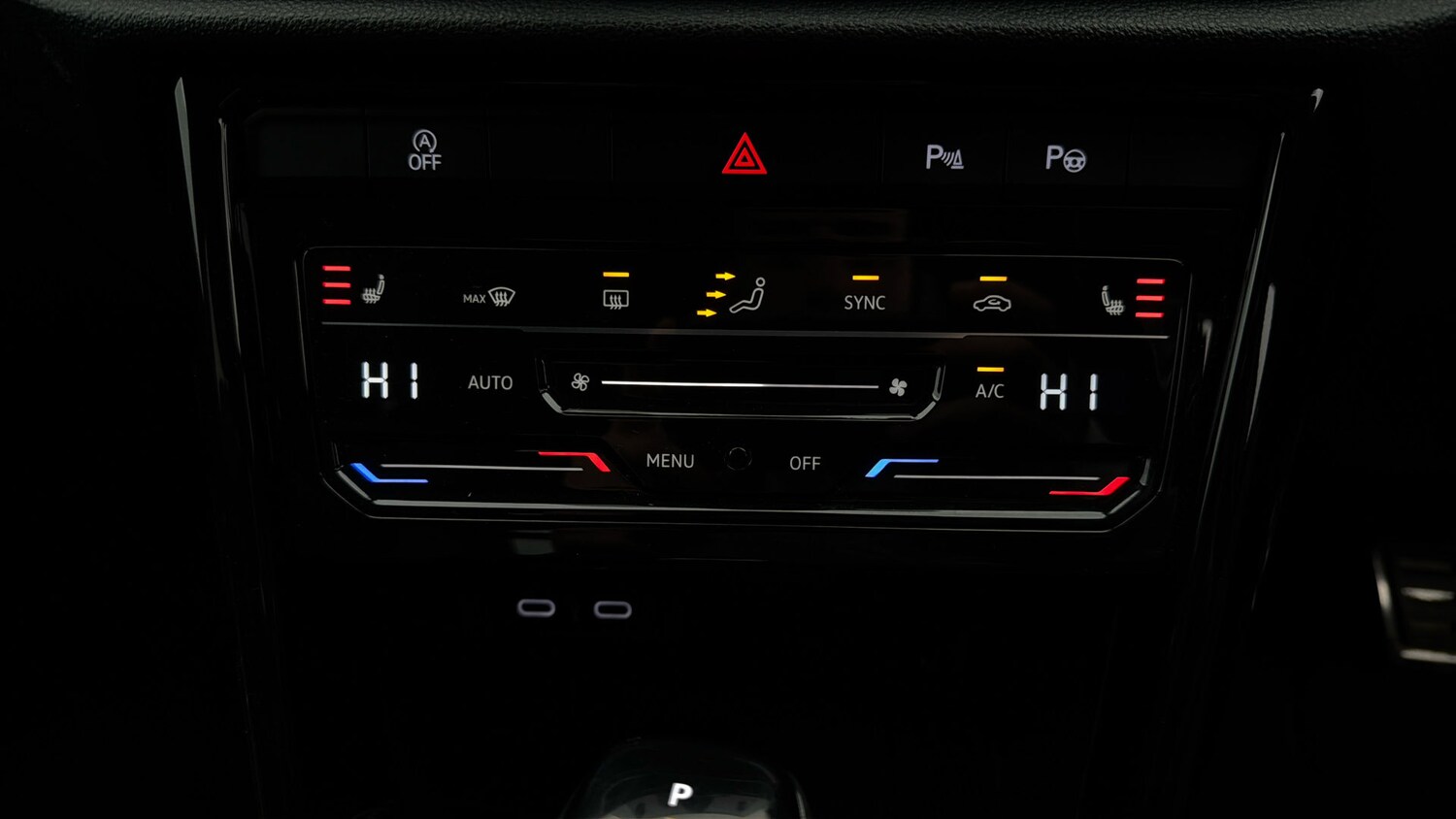 Used Volkswagen T-Roc 2022 for sale - 77961639: Photo 11