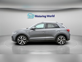 Used Volkswagen T-Roc 2022 for sale - 77961639: Photo