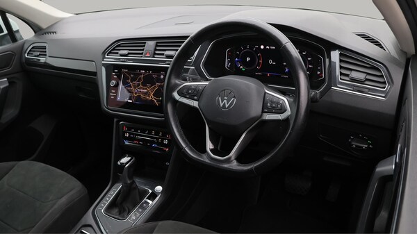 Used Volkswagen Tiguan 2021 for sale - 76294802: Photo 10
