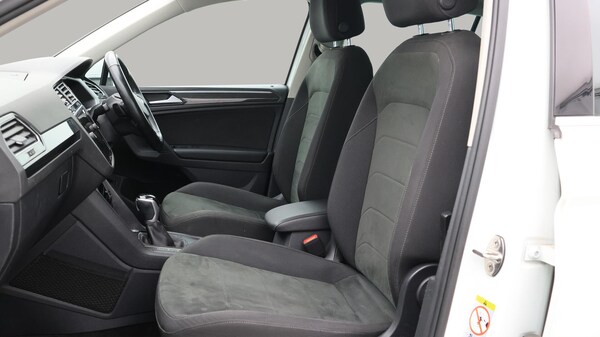 Used Volkswagen Tiguan 2021 for sale - 76294802: Photo 15