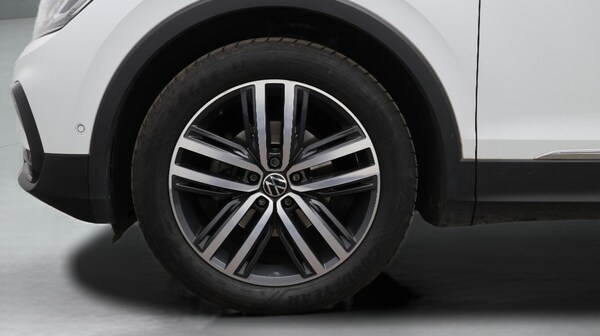 Used Volkswagen Tiguan 2021 for sale - 76294802: Photo 19