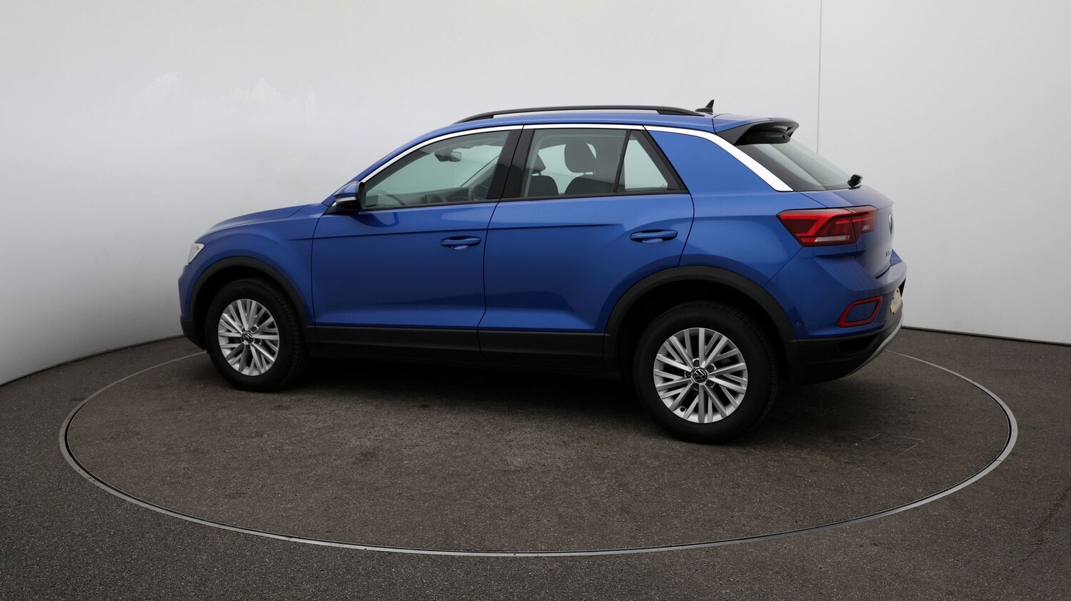 Used Volkswagen T-Roc for sale - 76809652: Photo 40