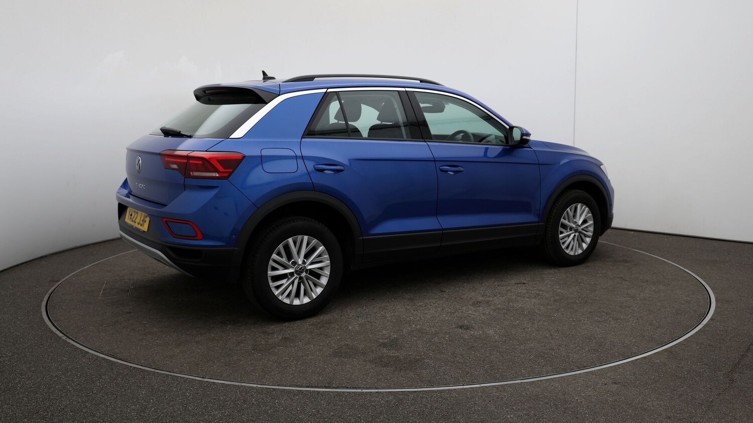 Used Volkswagen T-Roc for sale - 76809652: Photo 45
