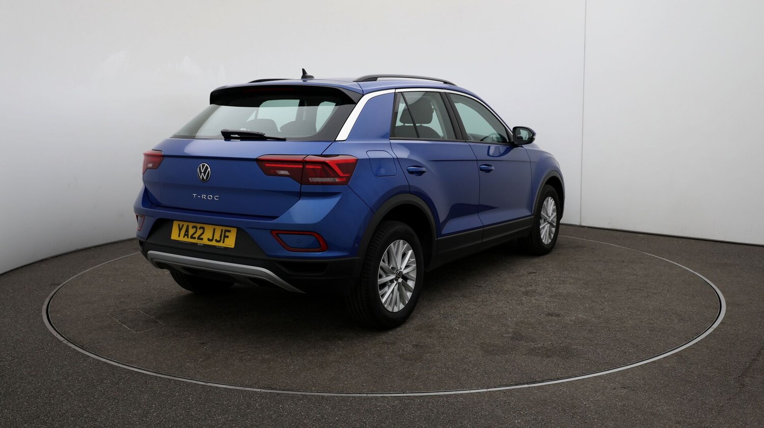 Used Volkswagen T-Roc for sale - 76809652: Photo 47