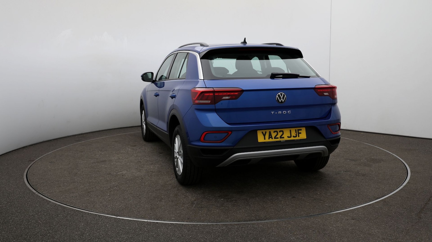 Used Volkswagen T-Roc for sale - 76809652: Photo 53