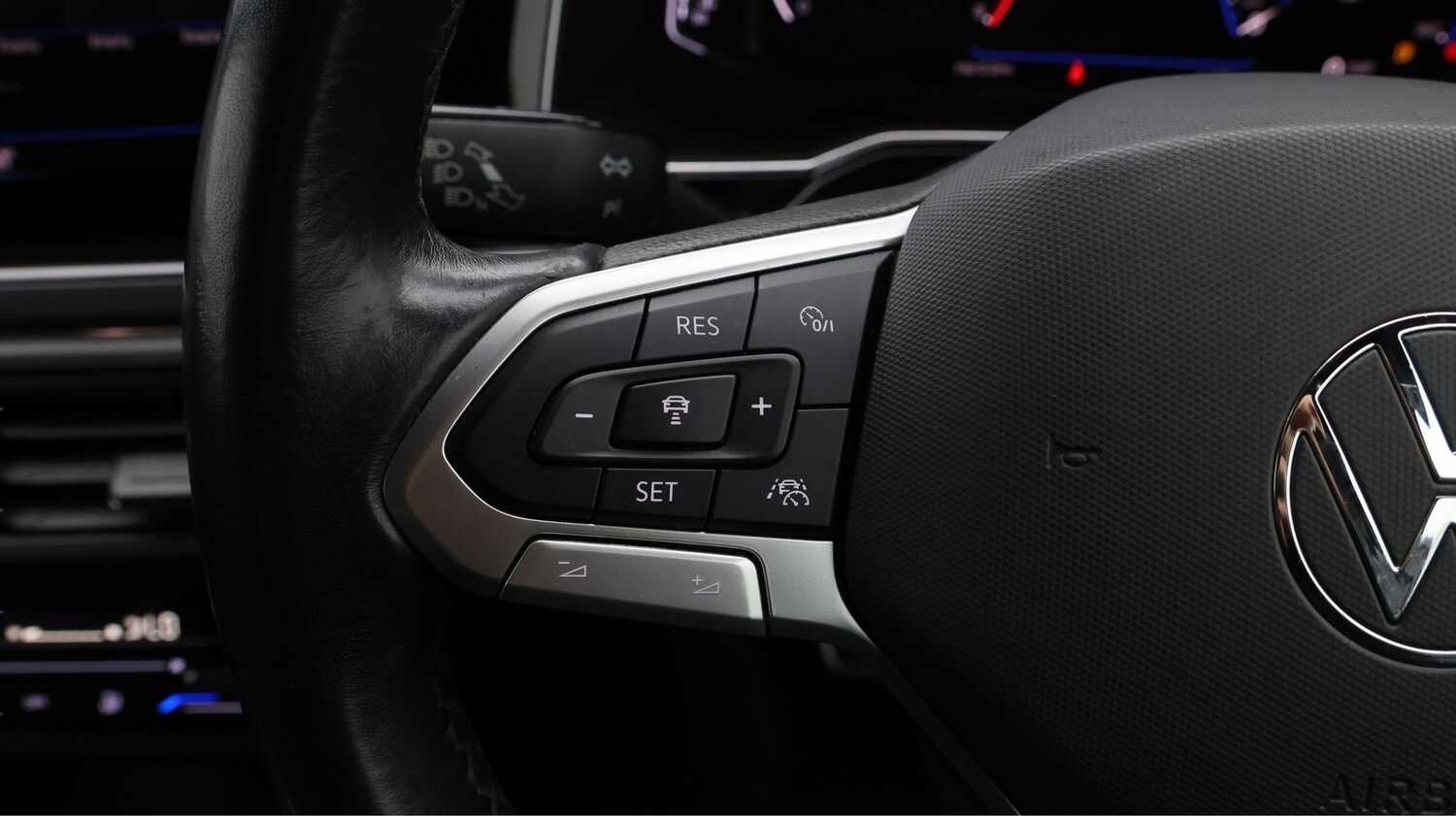 Used Volkswagen Polo 2023 for sale - 77618524: Photo 24