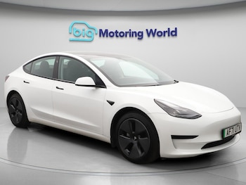 Tesla - Model 3
