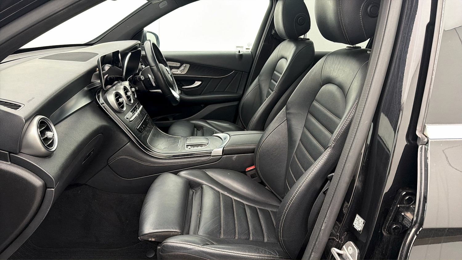 Used Mercedes-Benz GLC 2020 for sale - 78159778: Photo 13