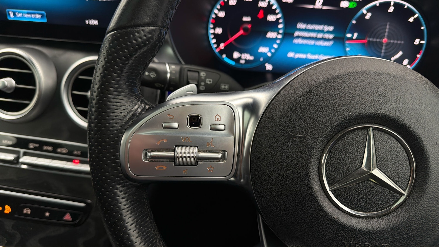 Used Mercedes-Benz GLC 2020 for sale - 78159778: Photo 23