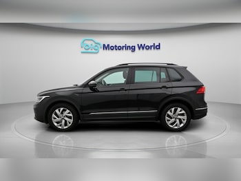 Used Volkswagen Tiguan 2023 for sale - 79242682: Photo