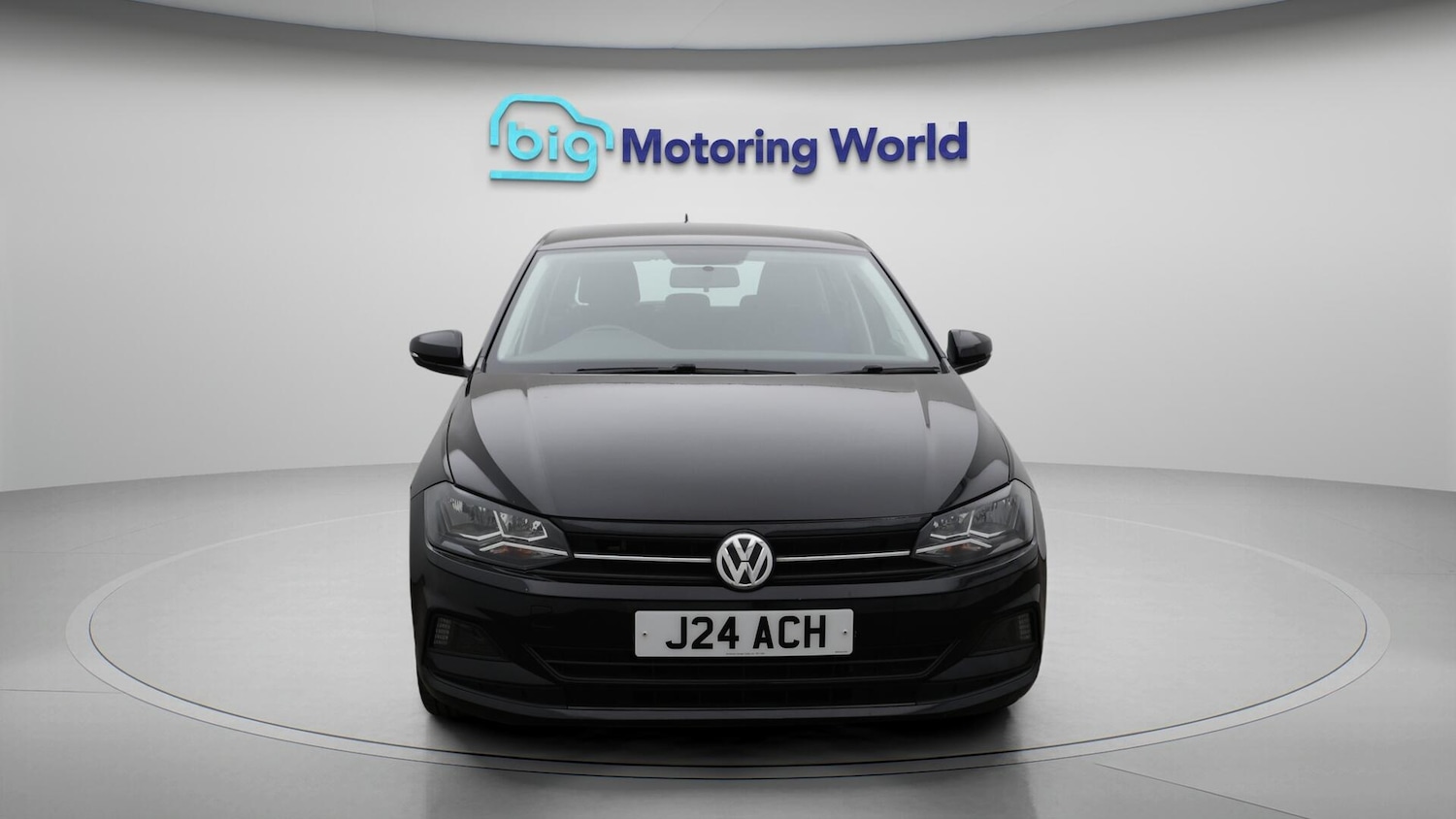 Used Volkswagen Polo 2018 for sale - 76084083: Photo 3