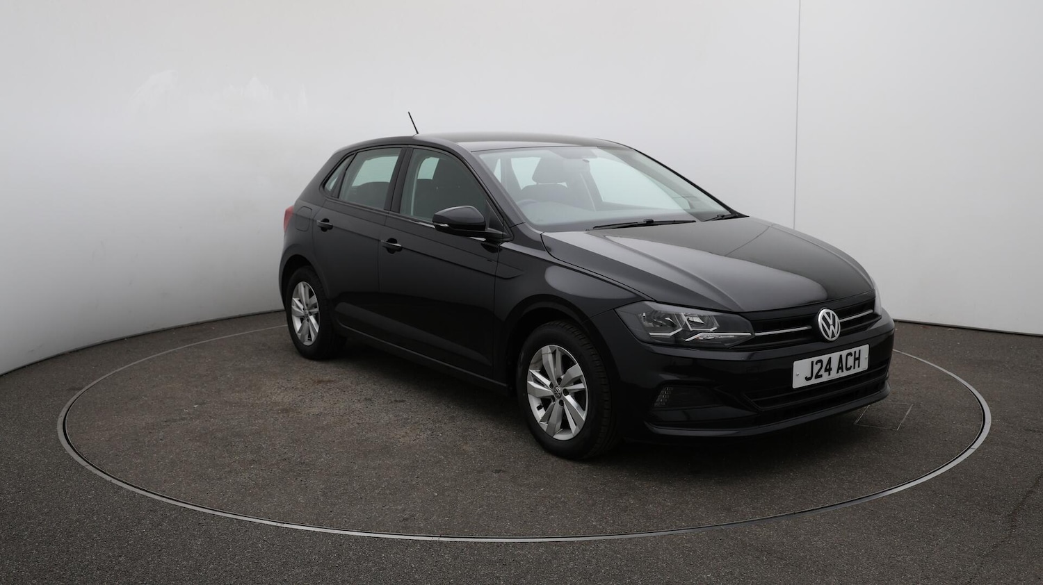 Used Volkswagen Polo 2018 for sale - 76084083: Photo 42