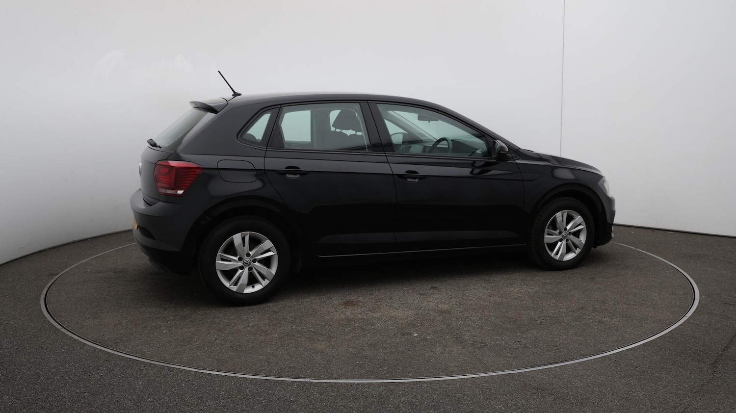 Used Volkswagen Polo 2018 for sale - 76084083: Photo 50