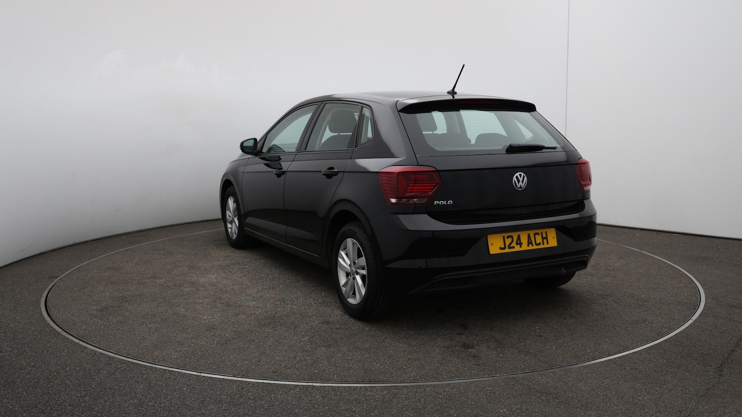 Used Volkswagen Polo 2018 for sale - 76084083: Photo 60