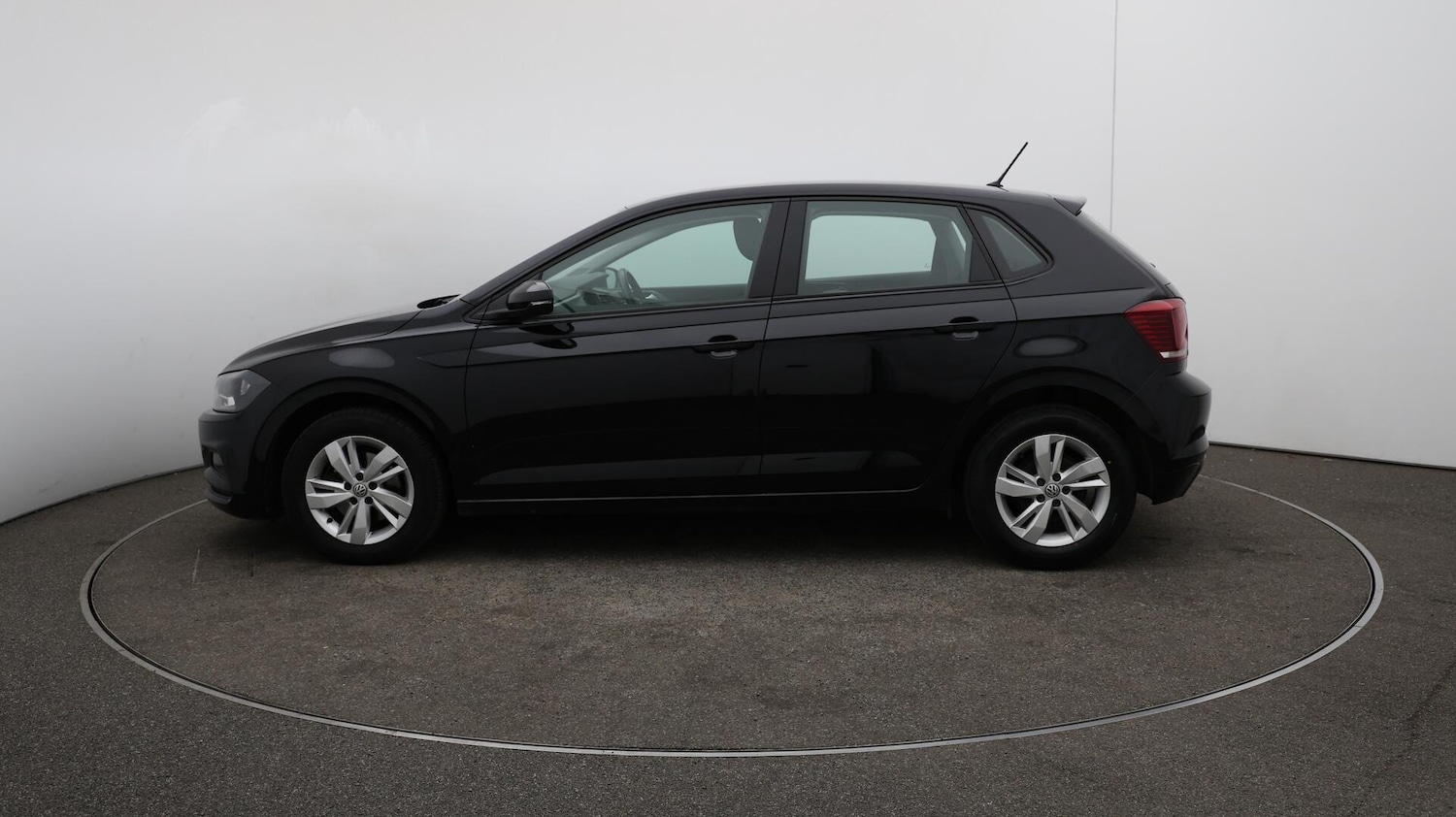 Used Volkswagen Polo 2018 for sale - 76084083: Photo 63