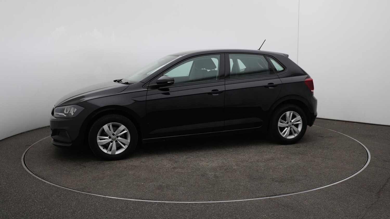 Used Volkswagen Polo 2018 for sale - 76084083: Photo 65