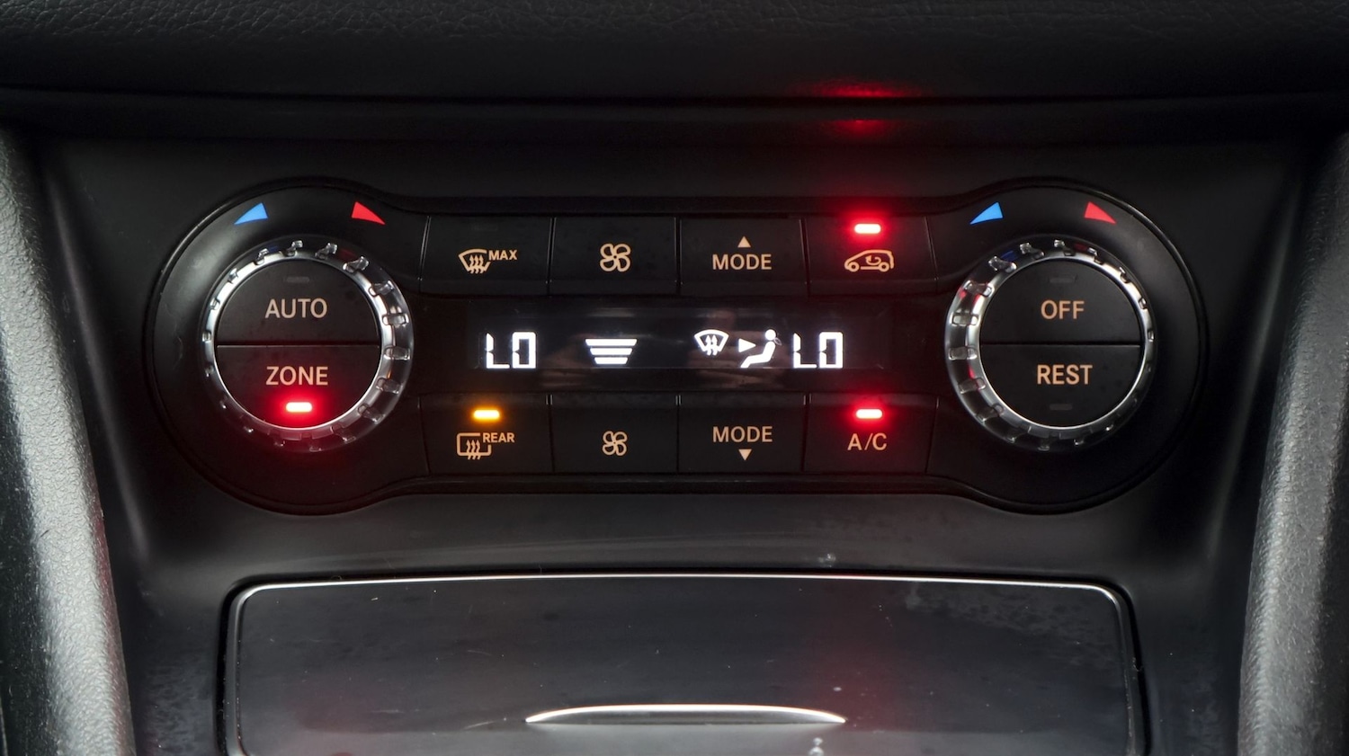 Used Mercedes-Benz GLA 2020 for sale - 77662405: Photo 12