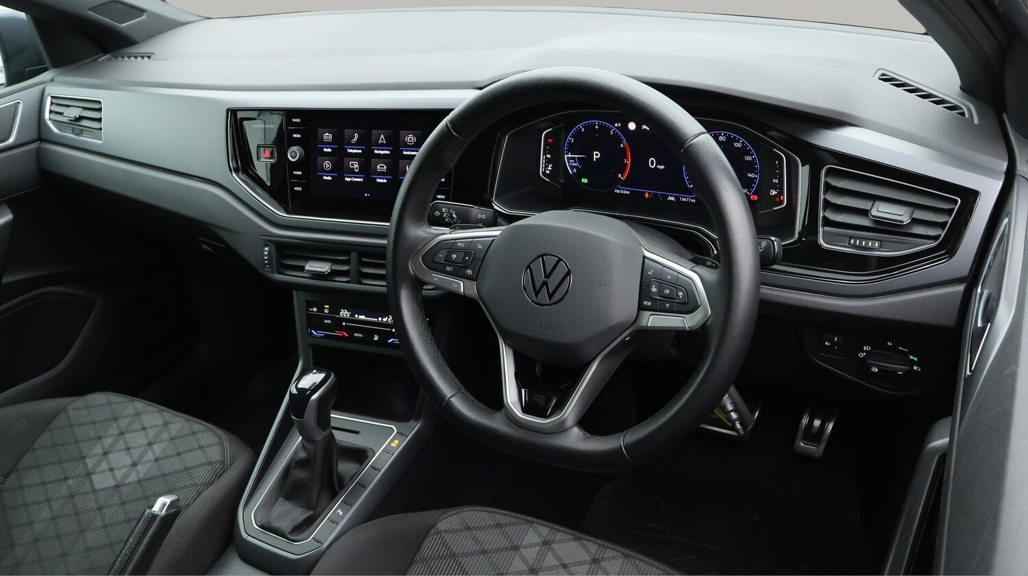 Used Volkswagen Polo 2024 for sale - 76326512: Photo 10