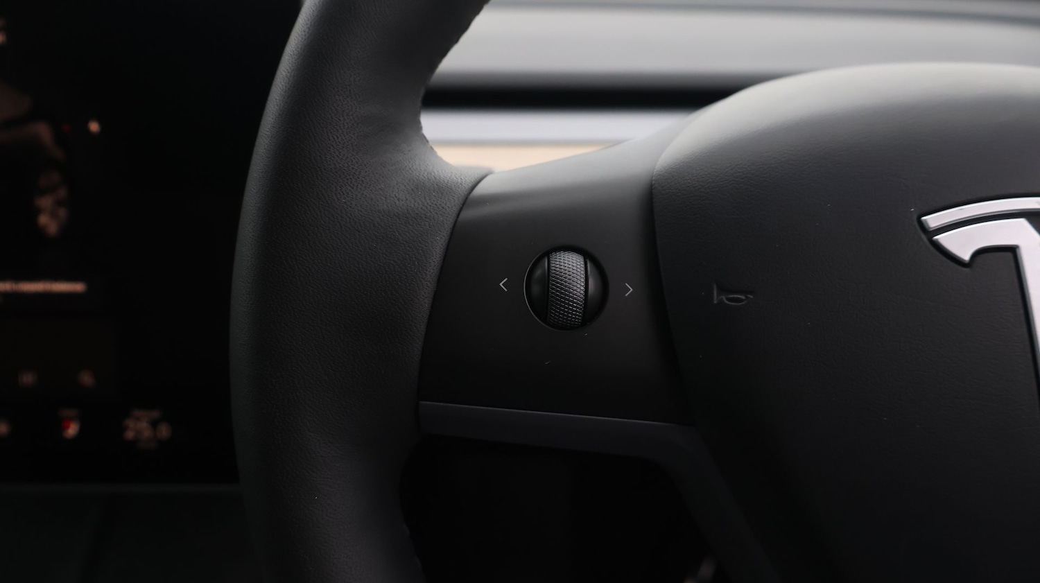 Used Tesla Model Y 2022 for sale - 77220139: Photo 25