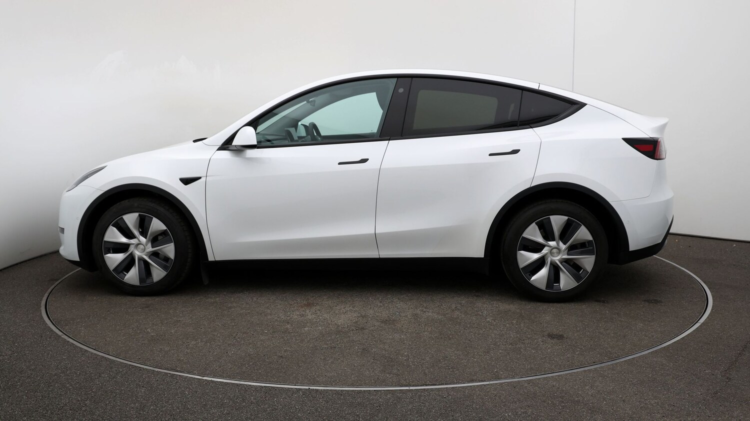 Used Tesla Model Y for sale - 76811302: Photo 55