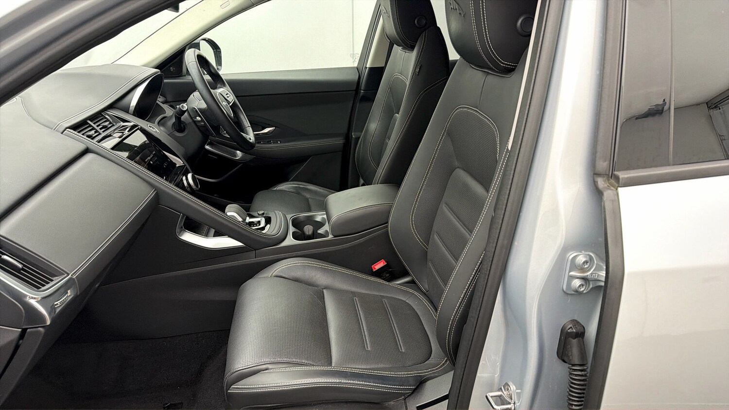 Used Jaguar E-Pace for sale - 77998624: Photo 13