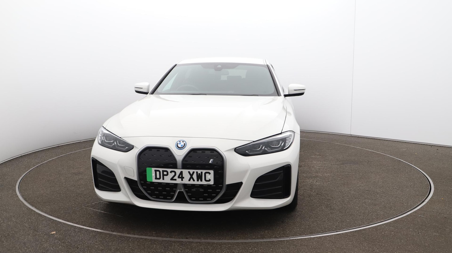 Used BMW i4 2024 for sale - 76701551: Photo 14