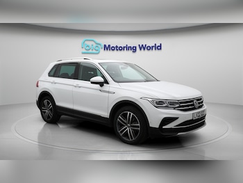 Used Volkswagen Tiguan 2022 for sale - 76108833: Photo 2