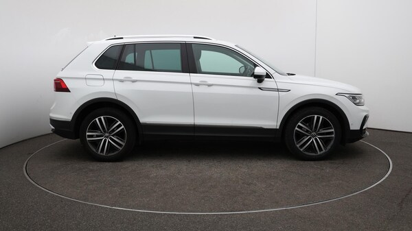 Used Volkswagen Tiguan 2022 for sale - 76108833: Photo 38