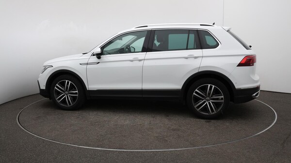 Used Volkswagen Tiguan 2022 for sale - 76108833: Photo 57