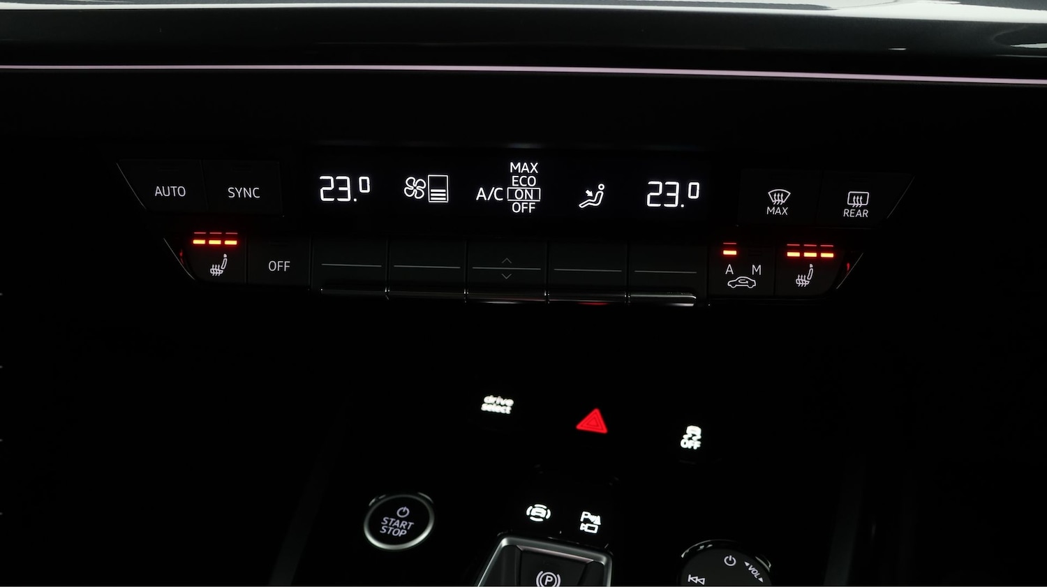 Used Audi Q4 e-tron 2023 for sale - 77774629: Photo 12