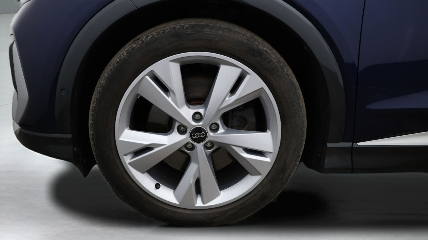 Used Audi Q4 e-tron 2023 for sale - 77774629: Photo 18