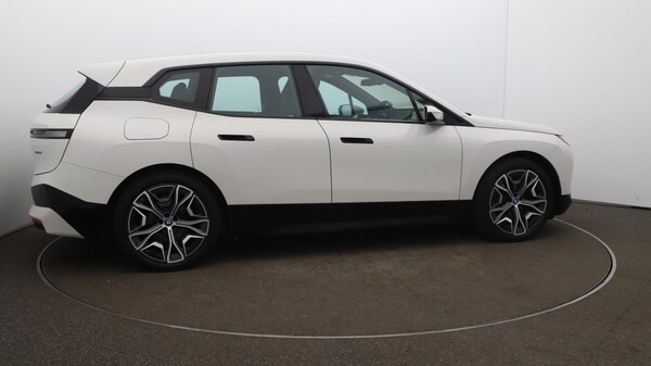 Used BMW iX 2022 for sale - 75402140: Photo 54