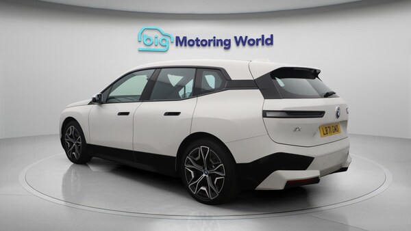 Used BMW iX 2022 for sale - 75402140: Photo 6