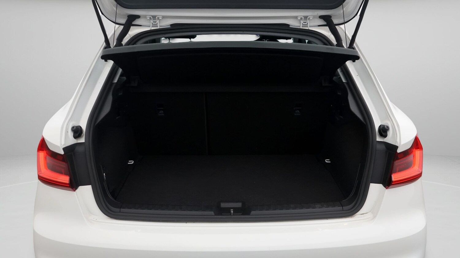 Used Audi A1 for sale - 77181605: Photo 17