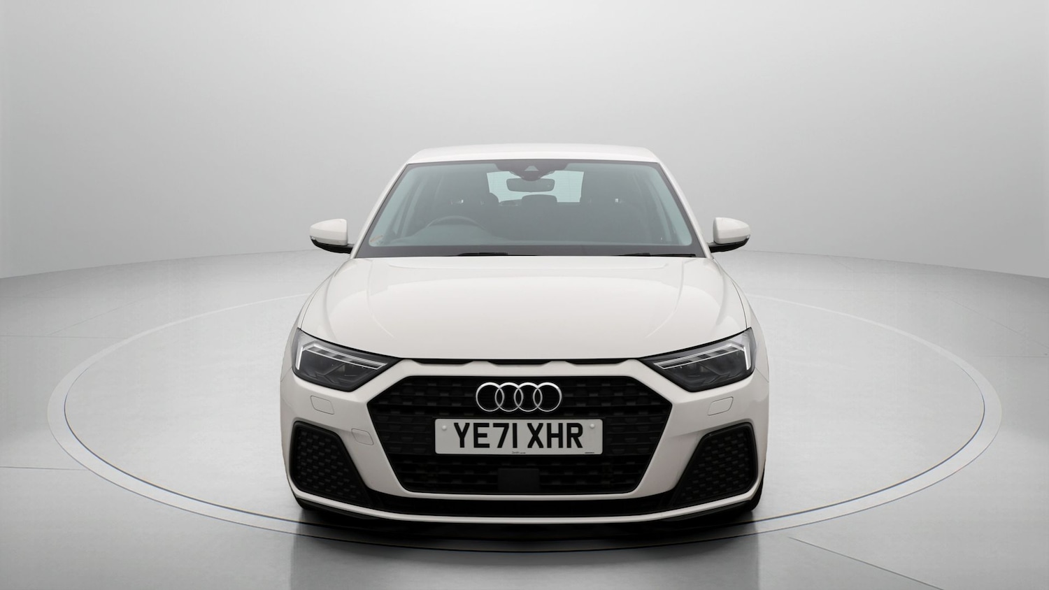 Used Audi A1 for sale - 77181605: Photo 2