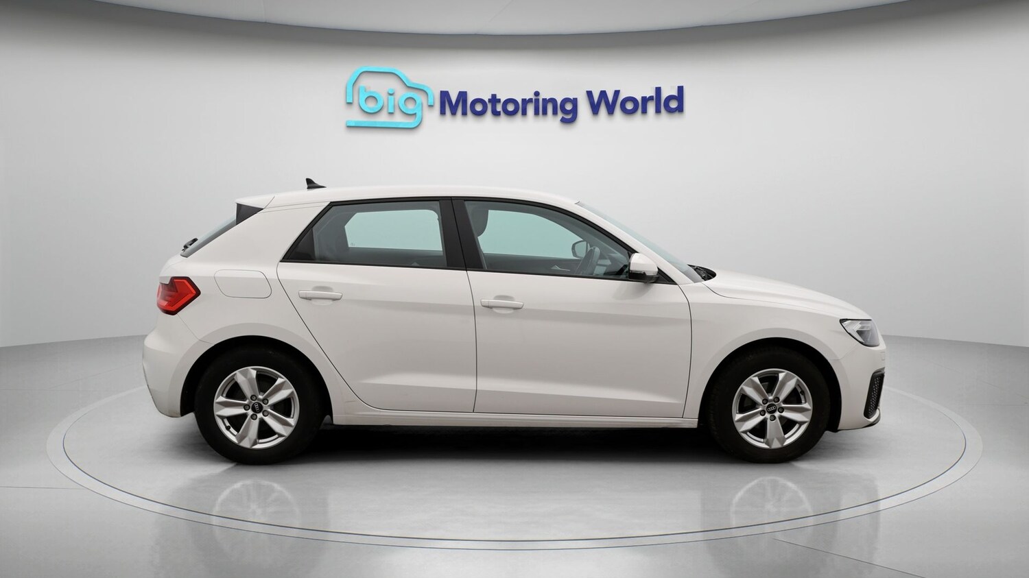 Used Audi A1 for sale - 77181605: Photo 8